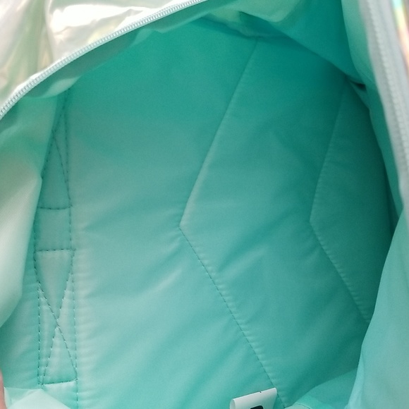 NEW! Accessory Innovations Nordstrom Iridescent kitty quilted backpack NWT - Picture 5 of 9